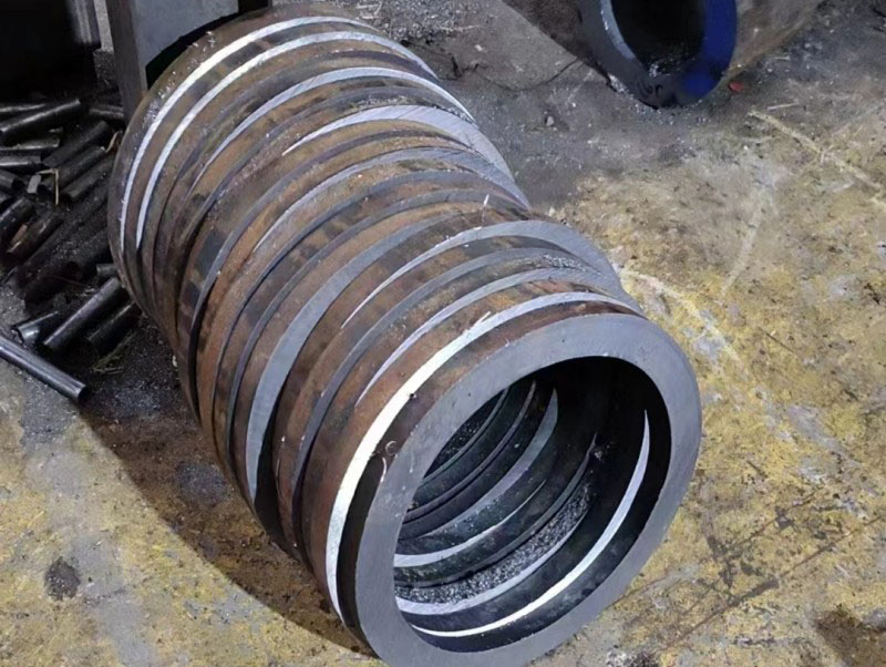 西青30CrMo无缝钢管切割